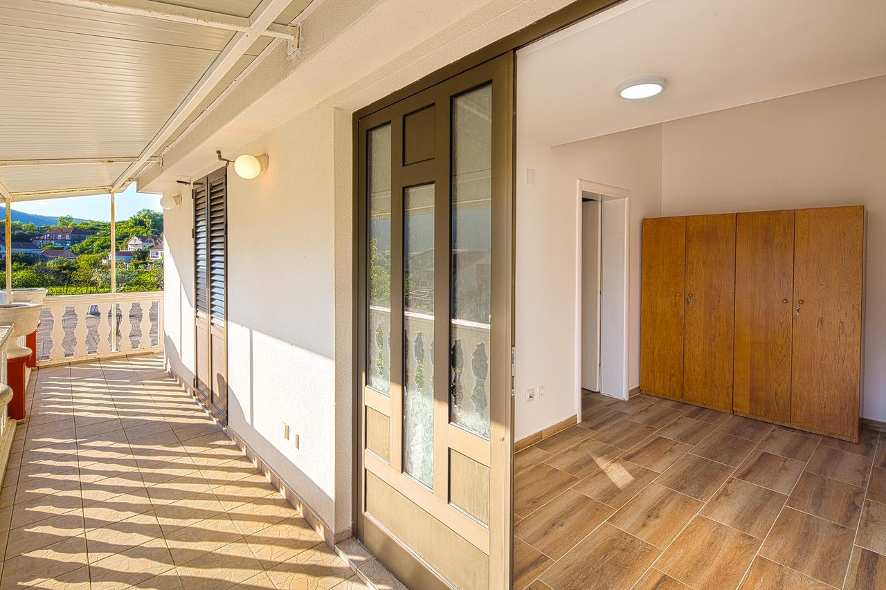Apartamento Beluga Budva Exterior foto