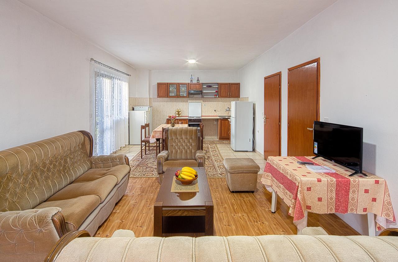 Apartamento Beluga Budva Exterior foto